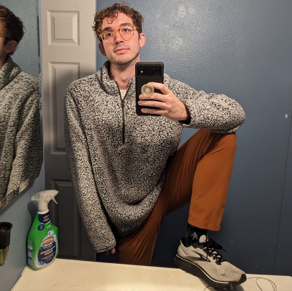 Meet the Posher - Picture 2 of 3